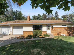 875 County Road F W, Shoreview, MN 55126
