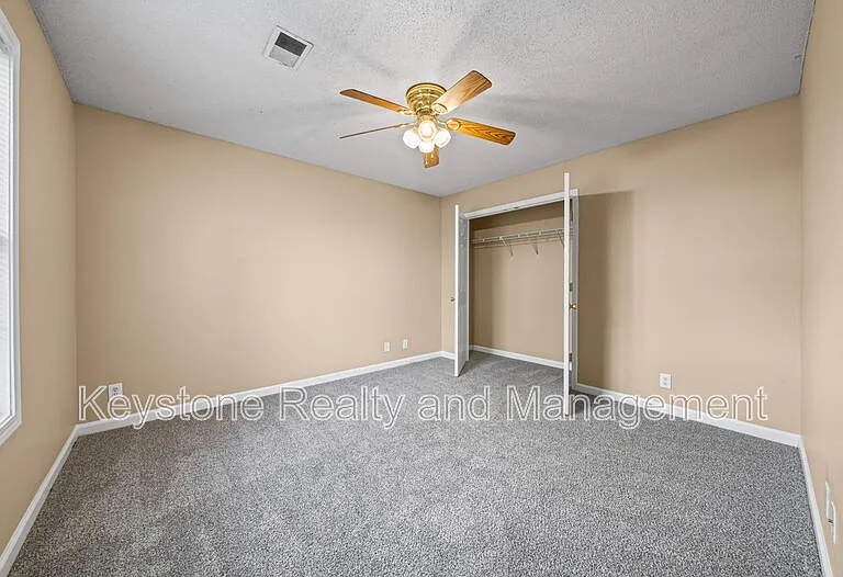 3285 Tower Dr #A — Photo 11