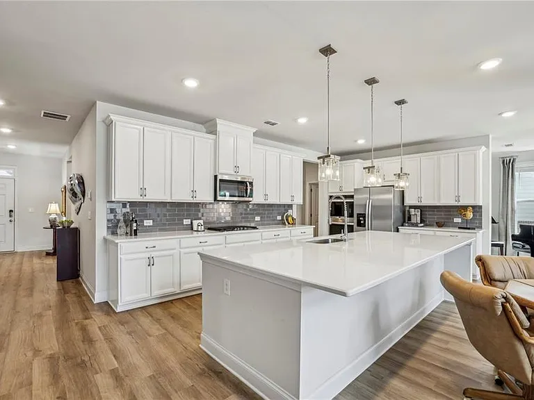 4257 Freight St — Photo 5