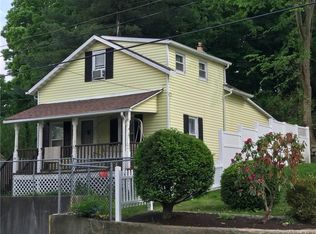 54 E Pembroke Rd, Danbury, CT 06811