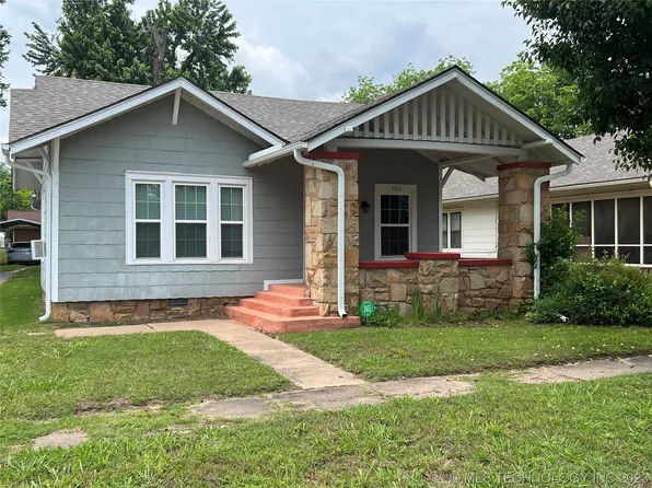 312 N Division St, Cleveland, OK 74020