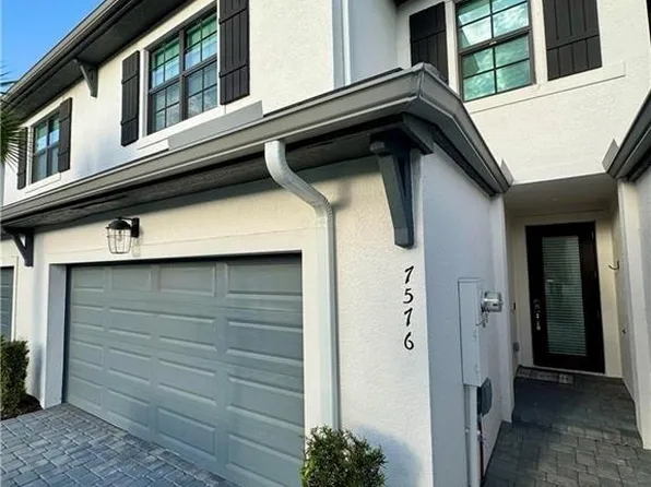 7576 Carnegie Way, Naples, FL 34119
