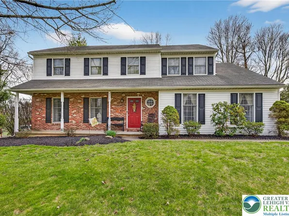 5292 Hanover Dr, Allentown, PA 18106