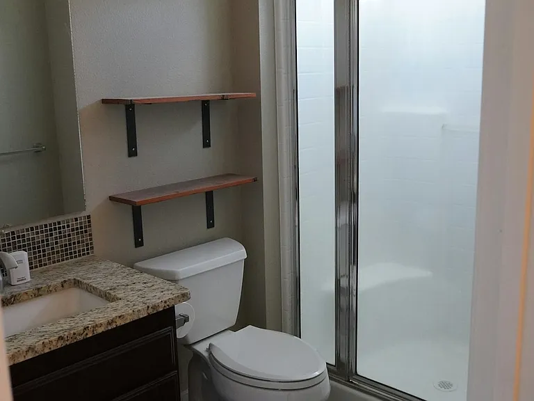 2000 E Doberman Dr #1 — Photo 28