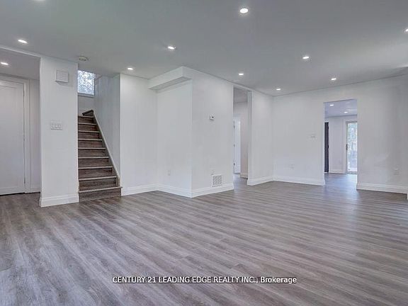 3rd image of 18 Ritchie Ave