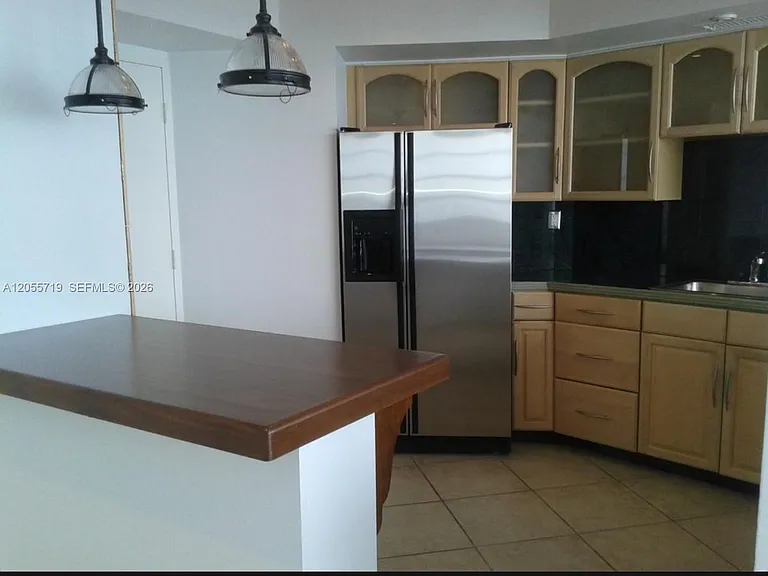 11930 N Bayshore Dr #1006 — Photo 10