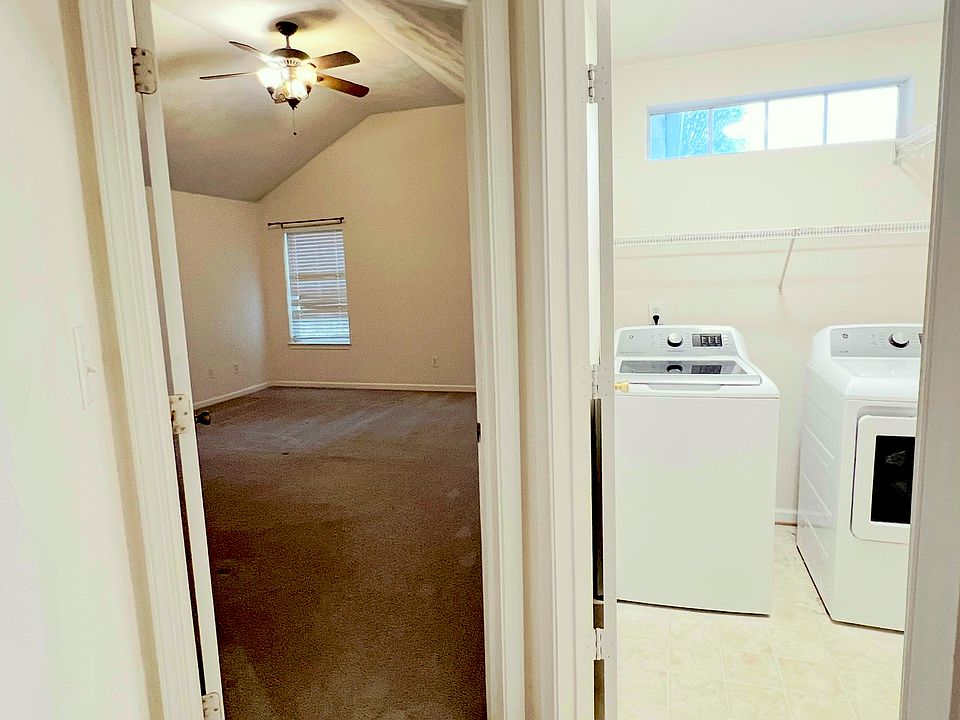 1st image of 3692 Crofts Pride Dr