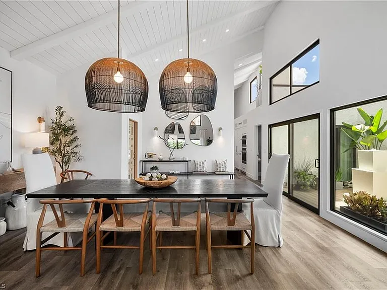 504 Tierra Mar Ln E #2 — Photo 3