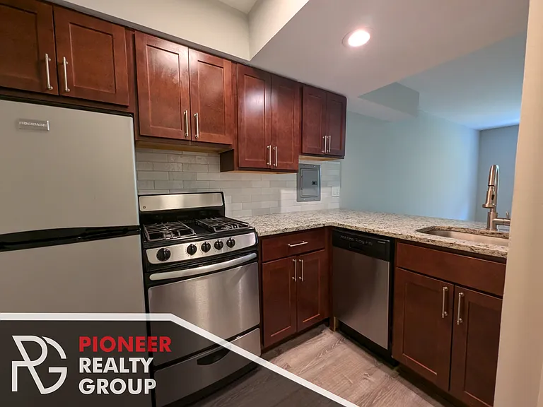 503 W Barry Ave #445-514 — Photo 8