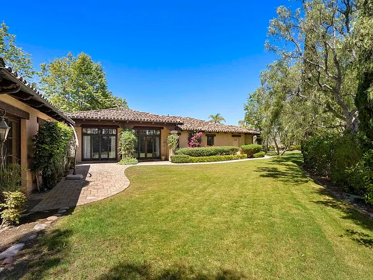4130 Rancho Las Brisas Trl — Photo 24