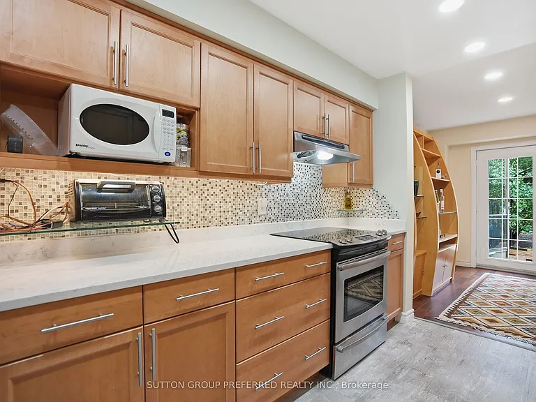 1500 Richmond St #17 — Photo 13
