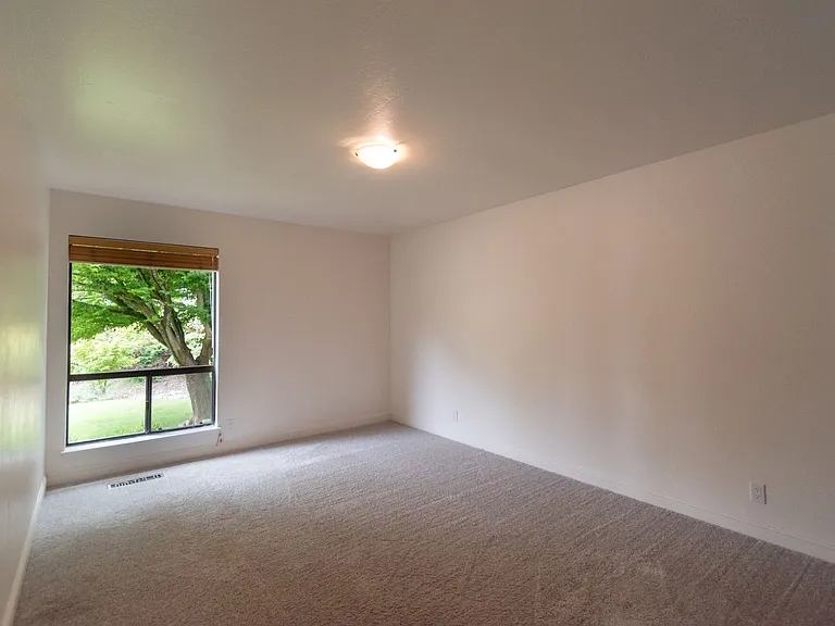 22688 Riva Ridge Rd — Photo 29