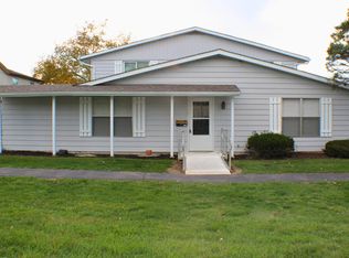 2472 Nassau Dr, Columbus, OH 43232