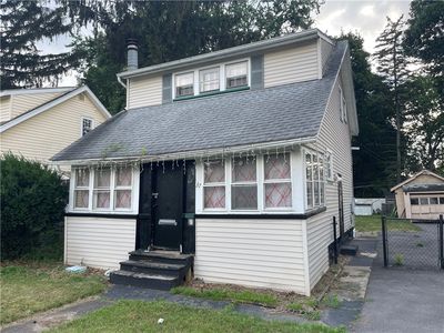 37 Outlook Dr, Rochester, NY, 14622