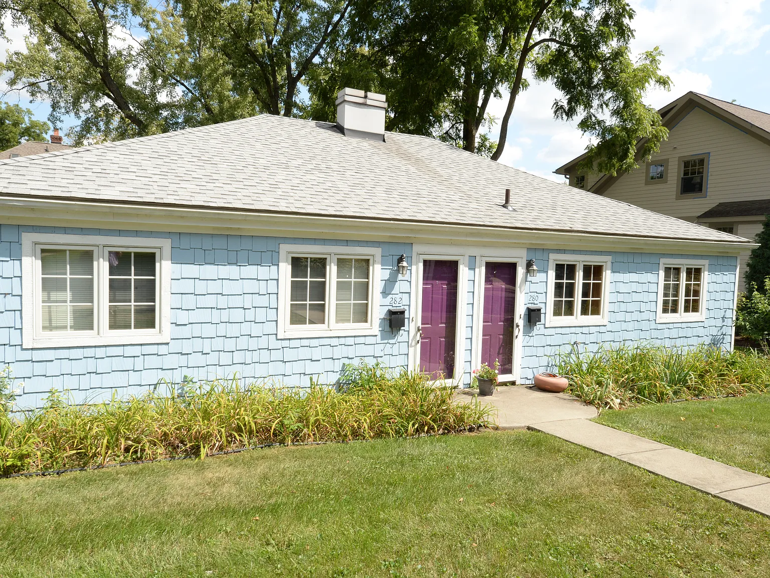 2 bed, 700 sqft, $1,500 — Photo 2