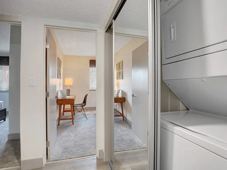 Namaste Apartments — Photo 19