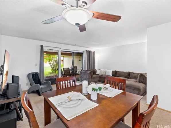 98-1798 Kaahumanu St APT B, Pearl City, HI 96782