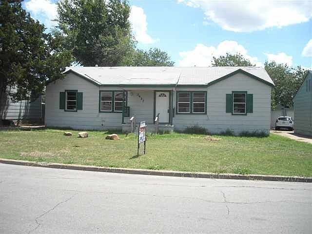 1st image of 2637 NW 26th St