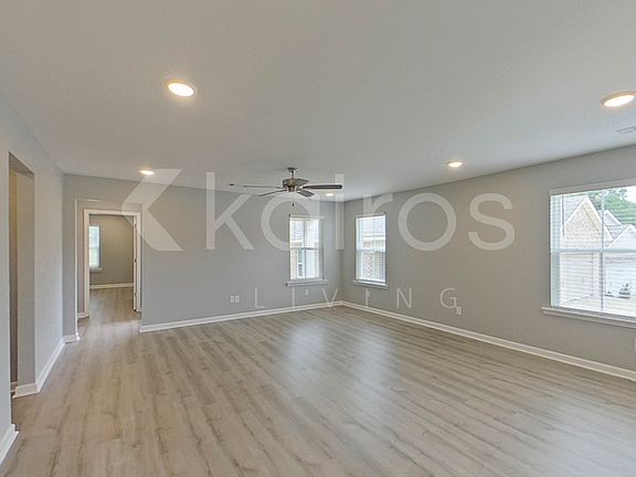 2nd image of 653 June St