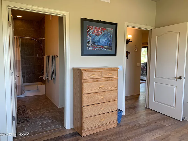 2550 E River Rd #16301 — Photo 25
