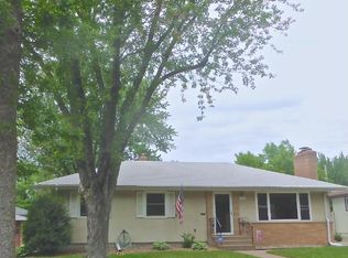 2041 Iowa Ave E, Saint Paul, MN 55119