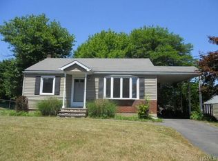 127 Washburns Ln, Stony Pt, NY 10980