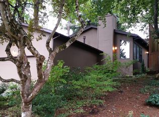 8809 SW 13th Ave, Portland, OR 97219