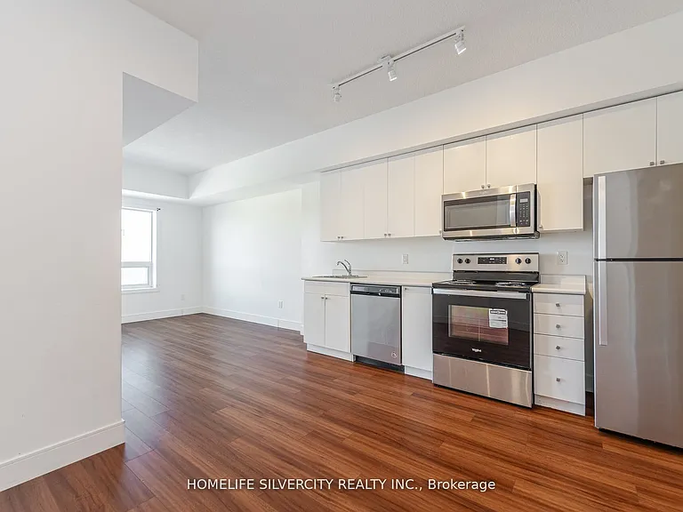 1 Wellington St #315 — Photo 11