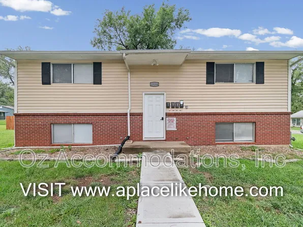 15204 Bellaire Ave APT A, Grandview, MO 64030