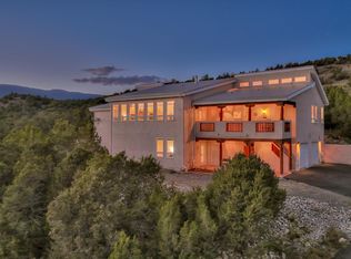 17 Gutierrez Canyon Rd, Tijeras, NM 87059