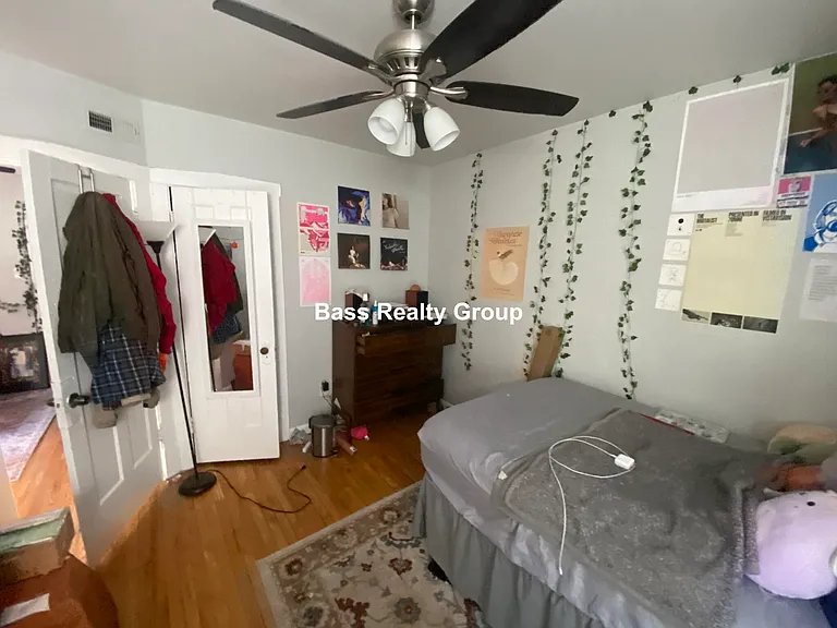 7006 N Paulina St #3 — Photo 7