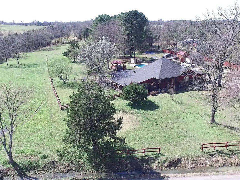 1st image of 673 S Old Highway 64