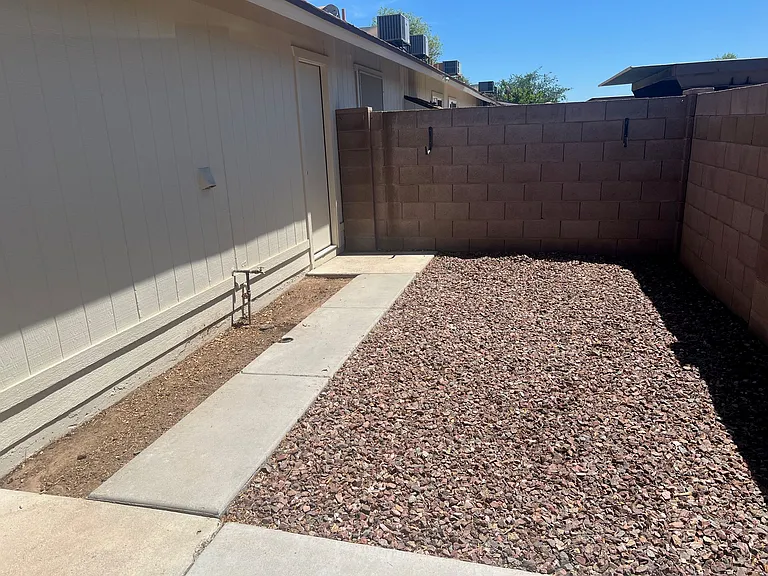 8974 W Desert Jewel Dr — Photo 18