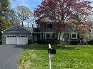 45 Glenbrook Rd, Trumbull, CT 06611