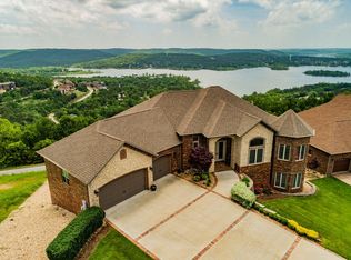 310 Split Rock Dr, Hollister, MO 65672