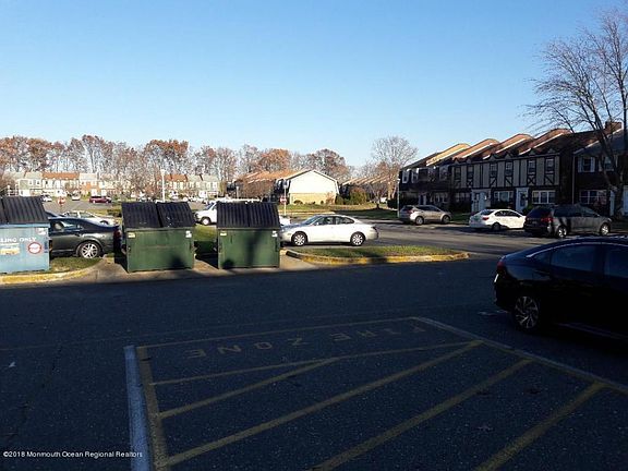 4th image of 104 Briar Mills Dr