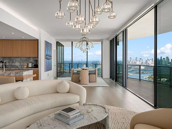 4th image of 500 Alton Rd #3503