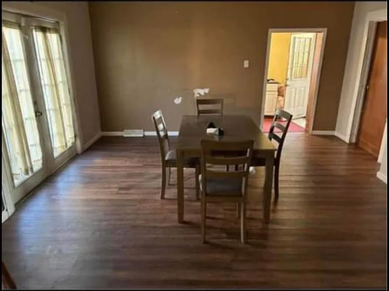 47 River Ave — Photo 2