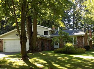 11183 Robson Rd, Grafton, OH 44044