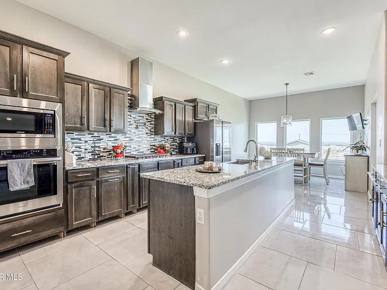 2375 Enchanted Peaks Ln — Photo 16