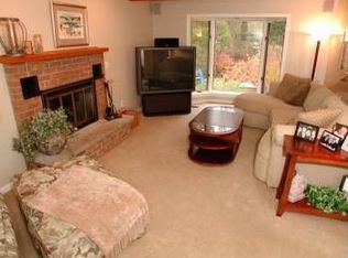 55 Palcham Dr, Rochester, NY 14618