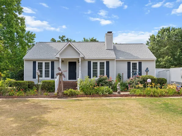 46 Richmond Dr, Clayton, NC 27527