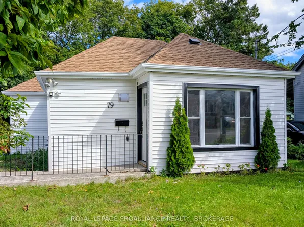 79 McDonald Ave, Kingston, ON K7M 1R2