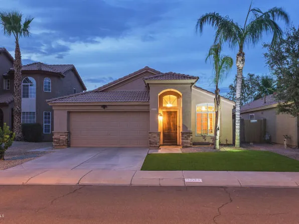 3234 E Wickieup Ln, Phoenix, AZ 85050