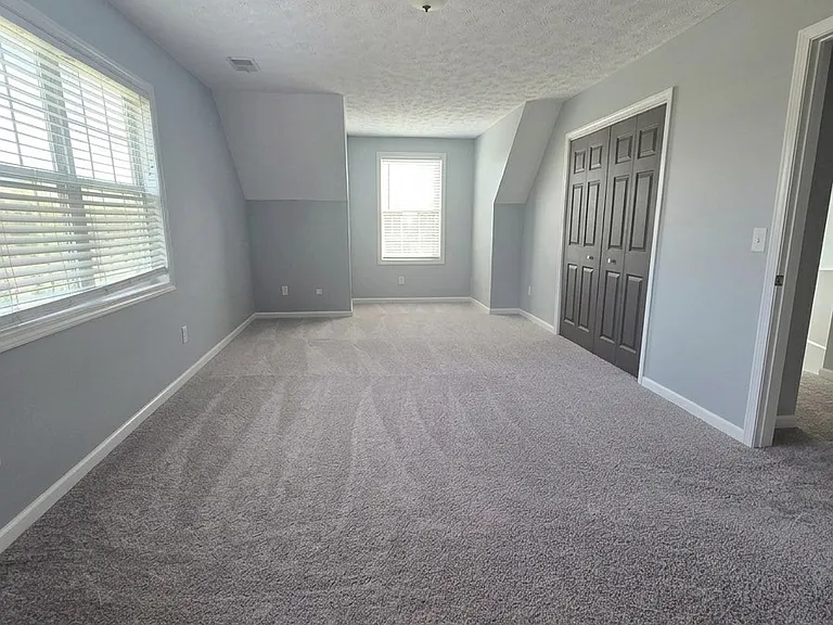 3270 Stratton Ln — Photo 13