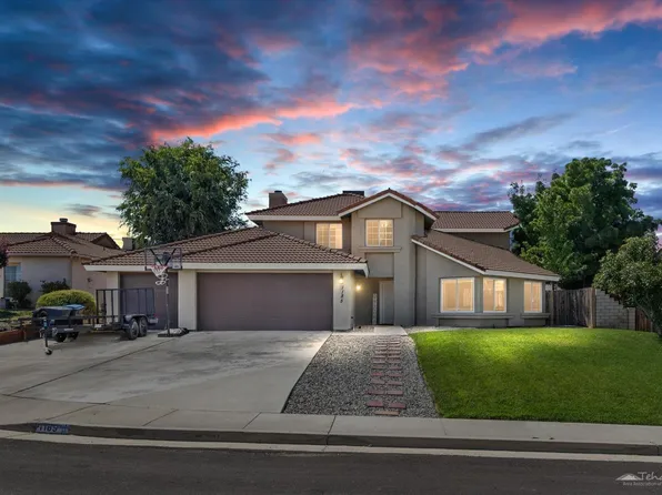 1185 Redwood Ct, Tehachapi, CA 93561