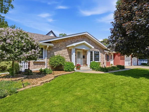 5544 Saint Johns Ave, Edina, MN 55424
