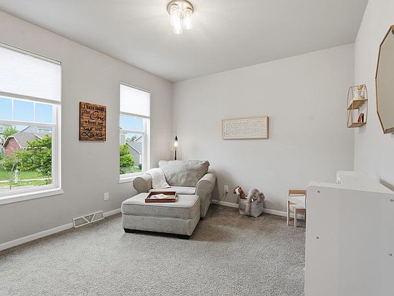 4th image of 10106 Rustling Birch Road