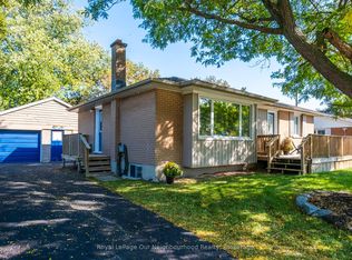 205 Lee Ave, Whitby, ON L1N 5L4