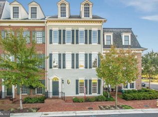 1874 Carpenter Rd, Alexandria, VA 22314